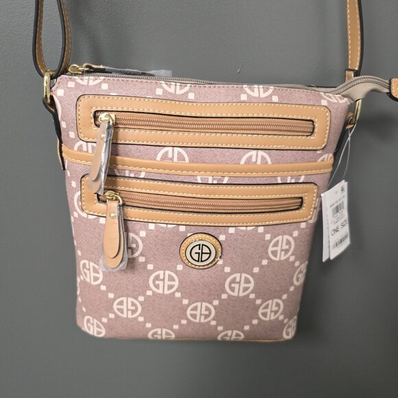 Giani Bernini Signature Monogram Triple-Zip Dasher Crossbody - Picture 2 of 3
